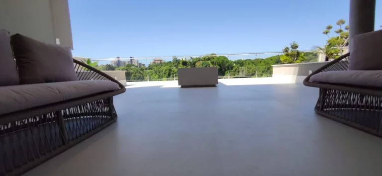 Imagem Casa à venda módulo 12 com vista para campo de golf.