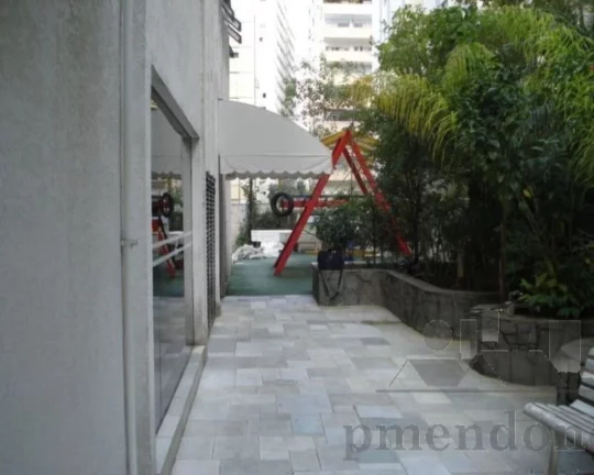 Imagem Apartamento em Higienópolis com 3 quartos sendo 1 suíte e 3vagas, 250m²