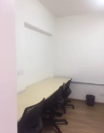 Imagem Sobrado Comercial para Alugar com 280m², 3 dormitórios, 1 suíte, 1 sala e 2 vagas!!!