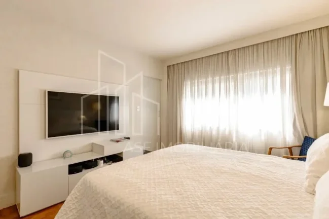 Imagem Apartamento Jardim Paulista - 174M², 3 Dorms, 1 Suíte, 2 Vagas Determinadas, Armários, Split.