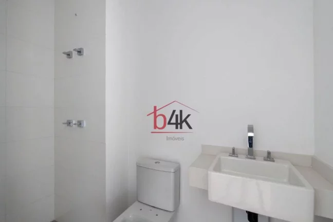 Imagem Apartamento em Moema com 28m²