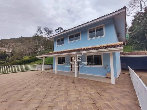 Imagem Casa à venda, 194 m² por R$ 850.000,00 - Albuquerque - Teresópolis/RJ