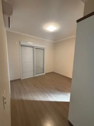 Imagem Casa de Alto Padrão para Locação em Condomínio na Cyrela Landscape Esplanada - 3 Quartos, 3 Suítes, 3 Salas, 5 Banheiros, 4 Vagas de Garagem, 250m².