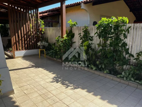 Imagem Casa com 4 quartos em Condomínio Fechado à venda, 145 m² por R$ 980.000 - Praia de Itaparica - Vila Velha/ES