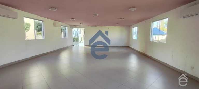 Imagem Apartamento à venda no Antares, com 2/4, moveis planejados e área de lazer com p