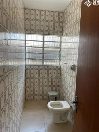 Imagem Casa com 3 Dormitorio(s) localizado(a) no bairro Vila Mogilar em Mogi das Cruzes / Mato Grosso do Sul Ref.:DE438