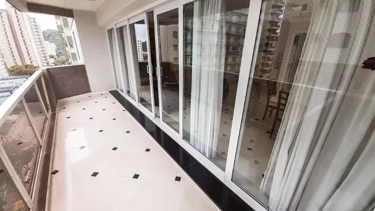 Imagem Apartamento com 3 dormitórios à venda, 176 m² - Pitangueiras - Guarujá/SP