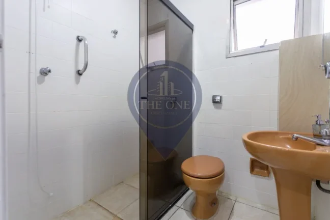 Imagem Oportunidade única: Apartamento à venda em Moema, São Paulo-SP, com 2 quartos, 2 salas, 2 banheiros, 2 vagas de garagem.