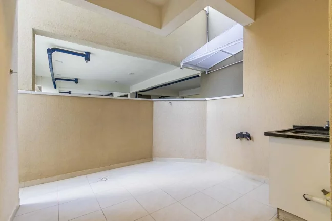Imagem Apartamento de 2 quartos no bairro Capão Raso