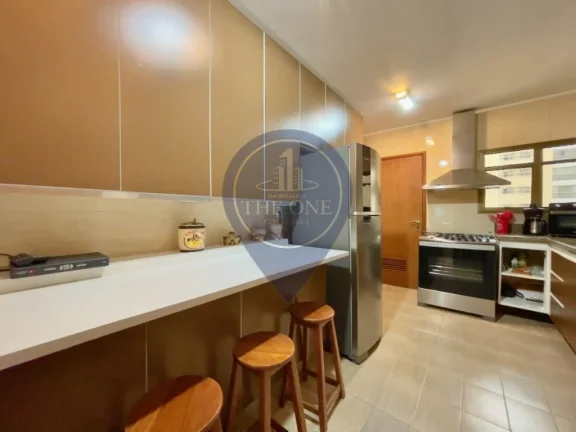Imagem Imperdível! Apartamento de 4 quartos e 2 suítes em Moema, São Paulo - SP, com 142m² - Agende sua visita agora!