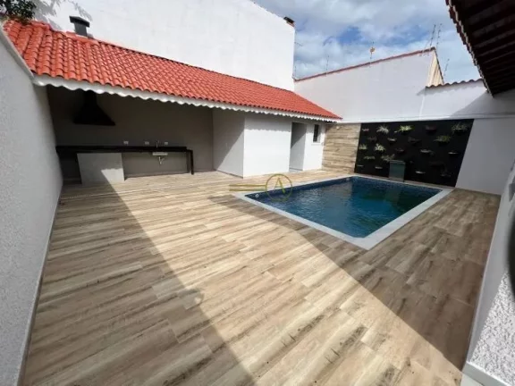 Imagem Casa térrea à venda apenas 600 metros da praia Piscina Churrasqueira