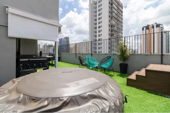 Imagem Cobertura à venda em São Paulo, Vila Olímpia, com 3 quartos, 250m2