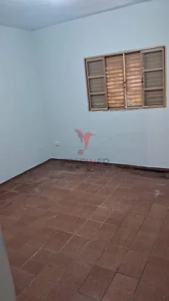 Imagem CASA OPORTUNIDADE PARA COMERCIO.. Estuda permuta e forma de pagamento