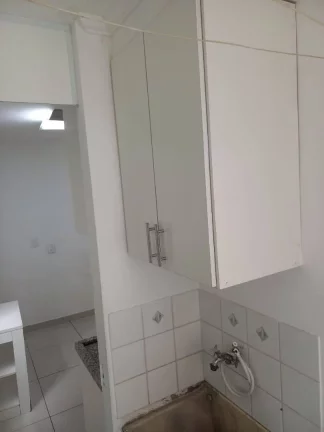 Imagem Apartamento com 2 dormitórios à venda, 49 m² por R$ 247.000 - Vila Luzita - Santo André/SP