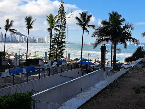 Imagem PRÉDIO FRENTE AO MAR NA ASTÚRIAS, APARTAMENTO COM 4 SUÍTES, 2 VAGAS PARA AUTO.