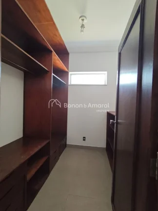 Imagem Casa comercial para locação no Parque Taquaral, Campinas - Casa térrea, 

Recém reformada e adap...