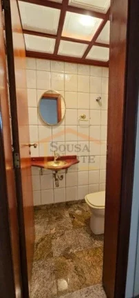 Imagem Apartamento duplex, 275m² em prédio exclusivo com apenas seis unidades. 4 dormitórios, sendo 2 su...
