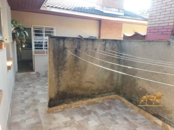 Imagem Oportunidade única, Casa á 5 minutos do Capivari, em Campos do Jordão/SP