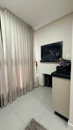 Imagem Apartamento com 2 dormitórios sendo 1 suíte e 1 vaga de garagem em Navegantes/SC