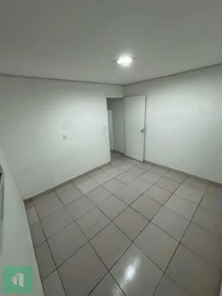 Imagem Casa para alugar em São Paulo, Vila Liviero, com 1 quarto