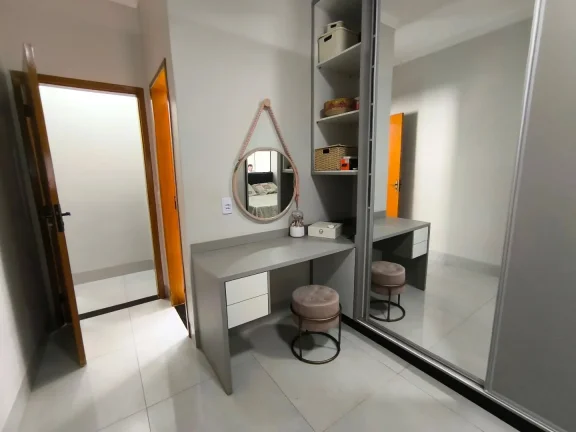 Imagem Casa De 3/4 Com Suite Mobiliada E Decorada No Bairro Cardoso