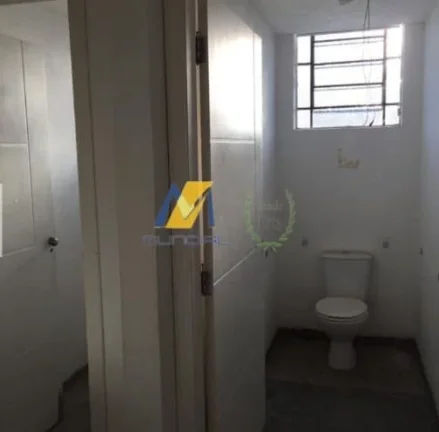 Imagem Galpão para Venda com 680m², 4 salas e 12 vagas!!!