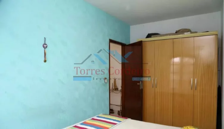 Imagem Sobrado com 3 dorm. + 2 vagas - Jardim Taboão