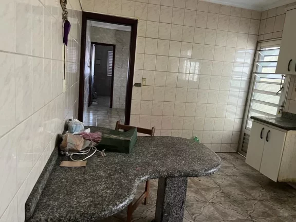 Imagem Sobrado com 3 dormitórios à venda, 196 m² por R$ 390.000,00 - Vila Figueira - Suzano/SP