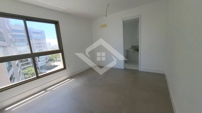 Imagem Raridade Golf Olímpico- 4 quartos -187m²- Andar baixo