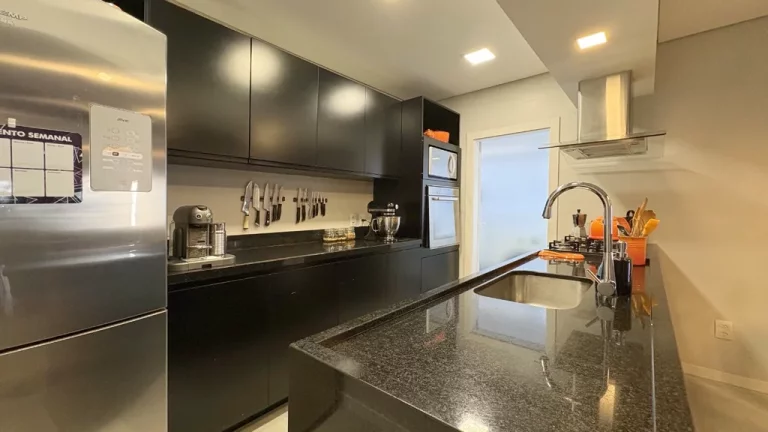 Imagem Fávia Apto CH3837 - Apartamento à venda no bairro Rio Branco - Porto Alegre/RS