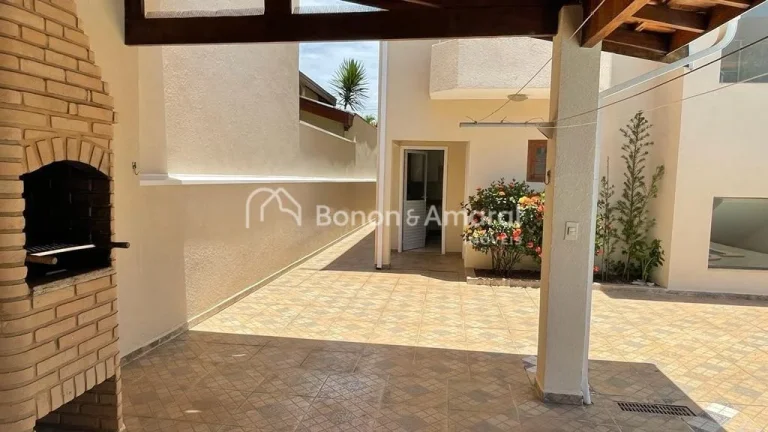 Imagem Terreno em CondomÃ­nio Fechado com 313mÂ² e Ãtima Topografia.

CondomÃ­nio RaÃ­zes oferece SeguranÃ...