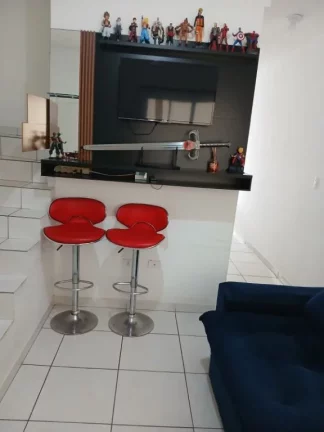 Imagem Sobrado com 2 dormitórios à venda, 76 m² por R$ 350.000,00 - Vila Eureka - Poá/SP