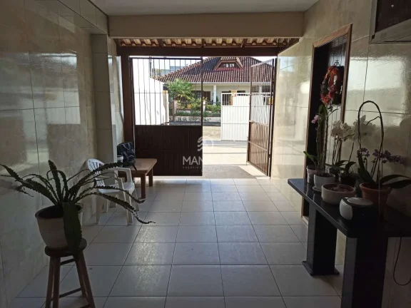 Imagem Linda Casa com 3 Quartos no Centro de Barra Velha – SC