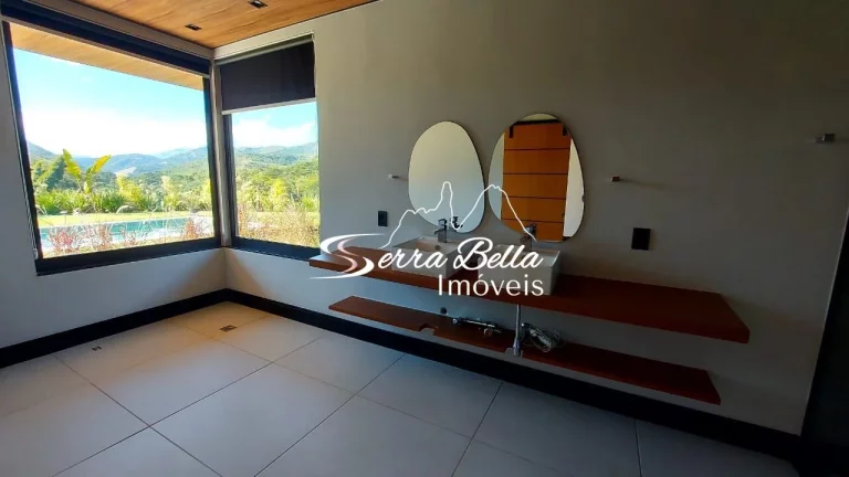 Imagem Casa Alto Padrão em Pedro do Rio, Petrópolis/RJ