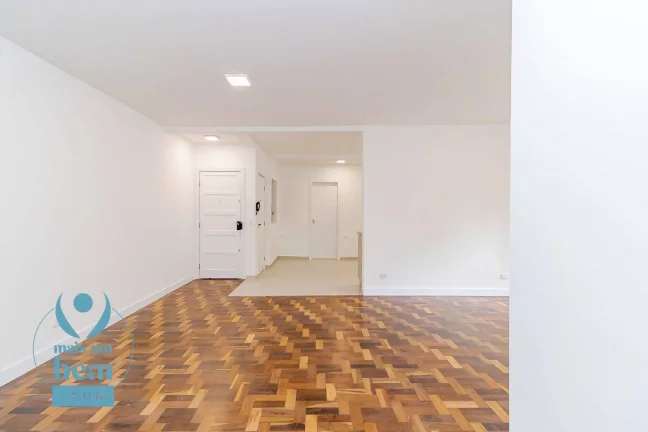 Imagem Apartamento com 3 Quartos, 1 Suíte à venda, 105 m² por R$ 635.000 - Água Verde - Curitiba/PR