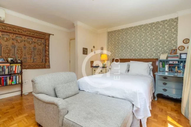 Imagem Jardins, parte plana, 183m²