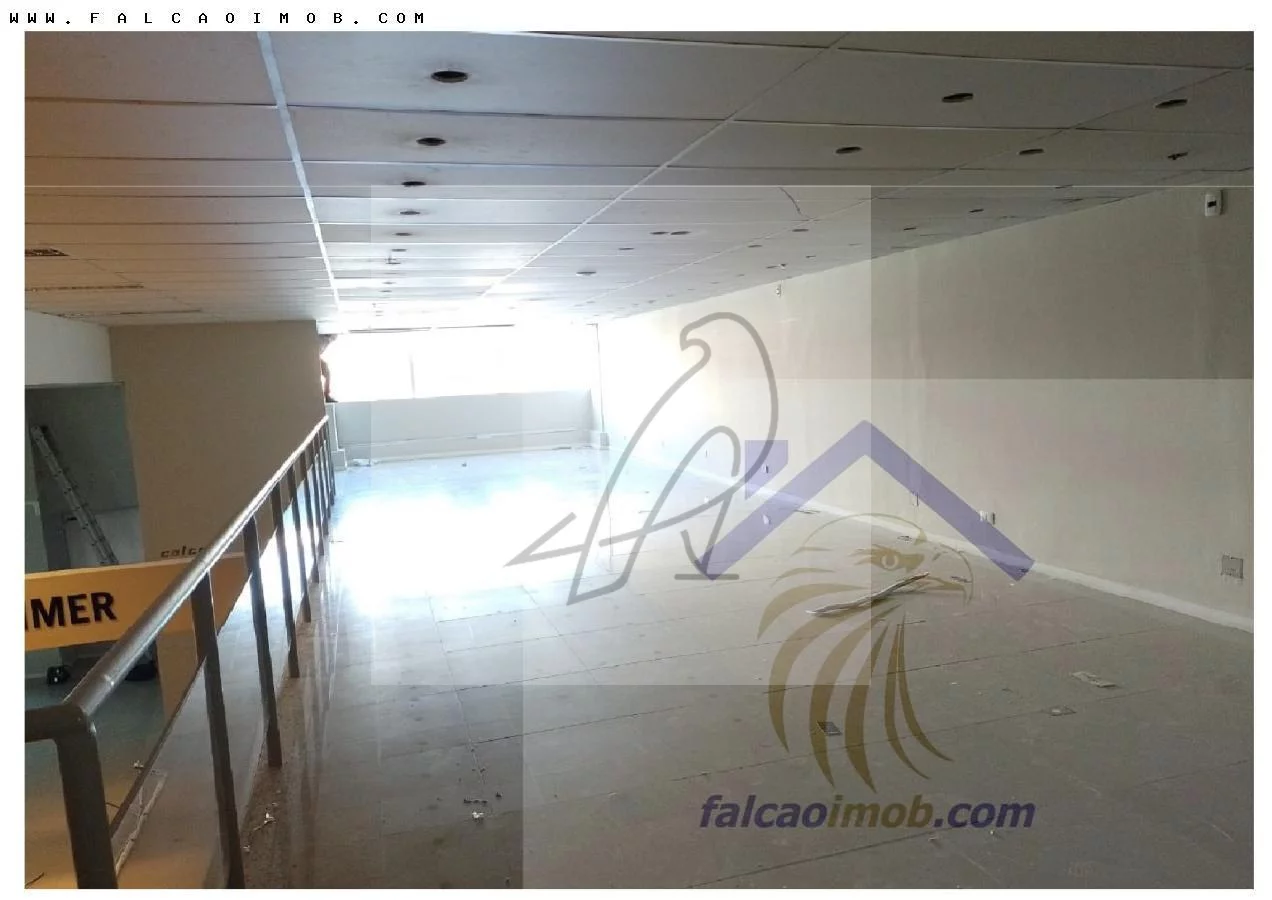 Imagem Comercial para Locação em Salvador / BA no bairro Caminho das Árvores