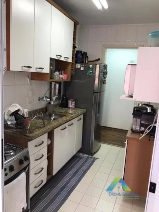 Imagem Apartamento com 3 dormitórios à venda, 70 m² por R$ 320.000,00 - Sacomã - São Paulo/SP