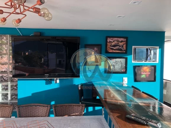 Imagem Cobertura Duplex à venda em Ubatuba-SP: 4 quartos, 4 suítes, 1 sala, 5 banheiros, 1 vaga, 152m² no Centro!