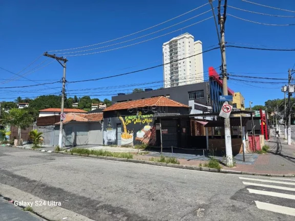 Imagem Terreno com 416 metros quadrados - medidas 32,00 laterais x 13,00 de frente - Terreno de esquina em ...