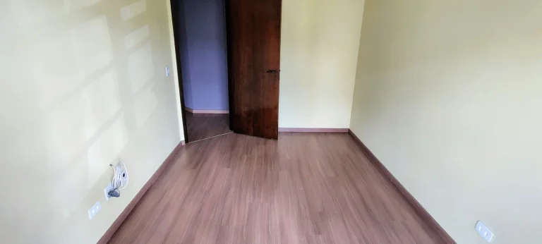 Imagem Sobrado 3 dormitórios em condominio.Bairro Barreirinha.