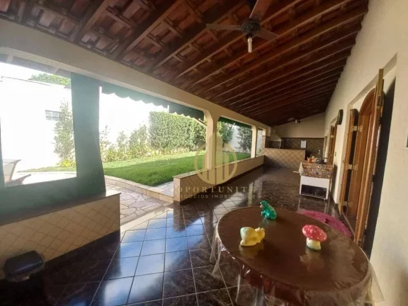 Imagem Casa com 5 dormitórios, 329 m² - venda por R$ 1.000.000,00 ou aluguel por R$ 4.484,23/mês - Jardim Paulistano - Ribeirão Preto/SP