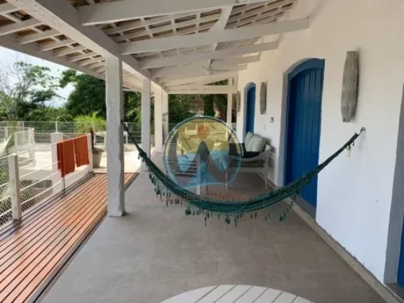 Imagem Magnífica Casa à Venda em Ubatuba-SP, Bairro Ponta Grossa - 4 Quartos, 3 Suítes, 2 Salas, 2 Banheiros, 5 Vagas de Garagem, 437m².