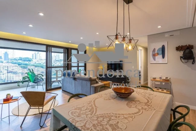 Imagem Apartamento em Perdizes com 2 sui­tes e 2 vagas, 116m²