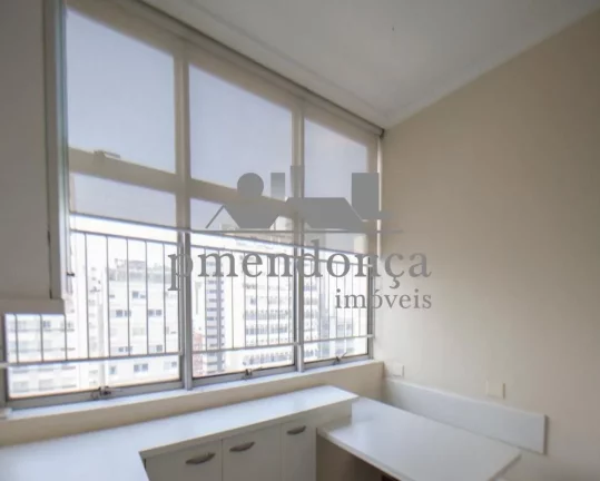 Imagem Apartamento em Higienópolis com 3 quartos (1 suíte) e 1 vaga, 180 m2