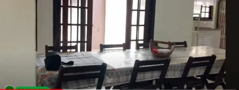 Imagem Casa para Venda em Itanhaém, Parque Augustus, 3 dormitórios, 1 suíte, 2 banheiros, 4 vagas
