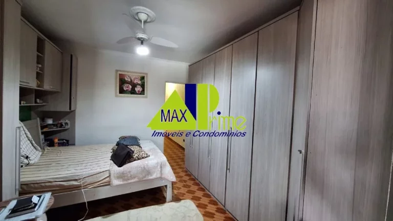 Imagem Imóvel de Luxo no Jardim Ponte Rasa: Casa com 4 Quartos, 1 Suíte, 175m², Venda ou Locação em SP