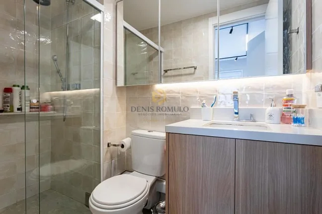 Imagem Apartamento com 2 quartos, 1 Suite - 50mt - Lapa, MOBILIADO