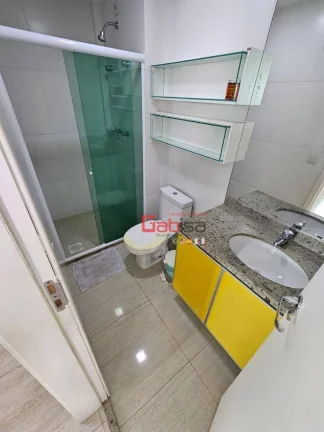 Imagem Apartamento com 2 dormitórios à venda, 77 m² por R$ 550.000 - Centro - Cabo Frio/RJ