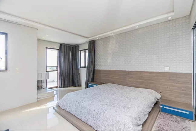 Imagem Cobertura Duplex para Venda em Curitiba, Cristo Rei, 2 dormitórios, 1 suíte, 3 banheiros, 2 vagas